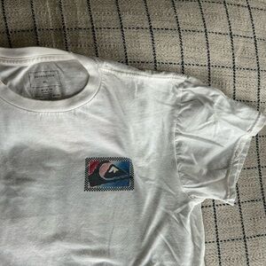 Quiksilver White Graphic T-Shirt